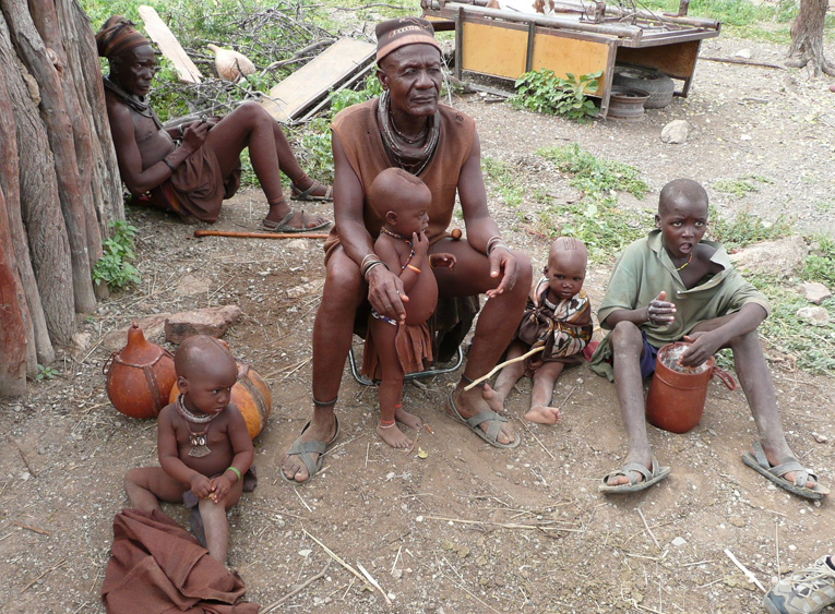 05ein besuch bei den himba.jpg